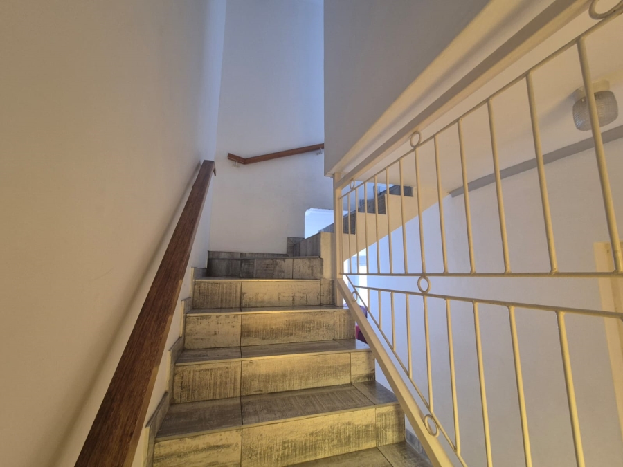 To Let 3 Bedroom Property for Rent in Three Rivers Gauteng