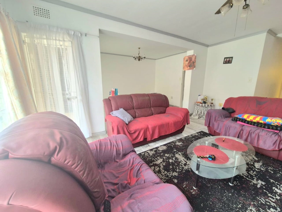 To Let 3 Bedroom Property for Rent in Three Rivers Gauteng