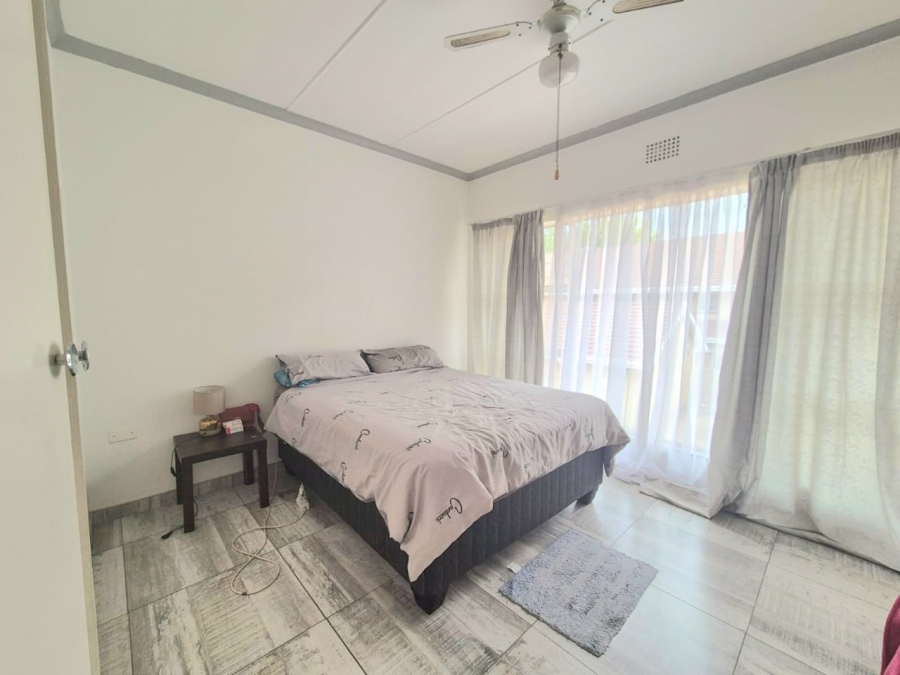 To Let 3 Bedroom Property for Rent in Three Rivers Gauteng