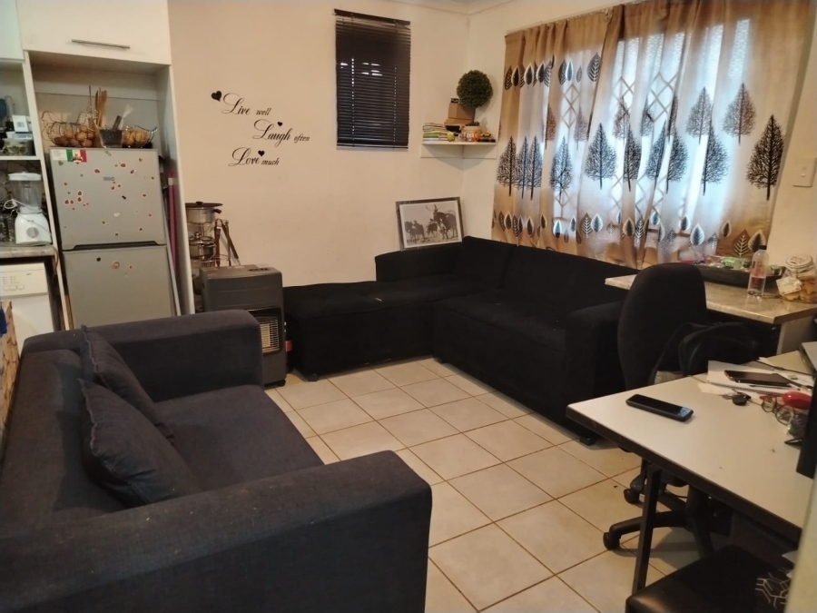 2 Bedroom Property for Sale in Savanna City Gauteng