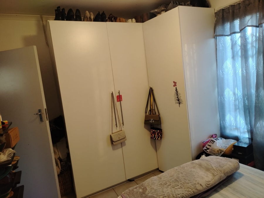 2 Bedroom Property for Sale in Savanna City Gauteng