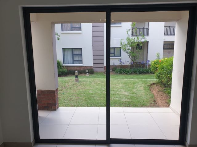 To Let 2 Bedroom Property for Rent in Fourways Gauteng