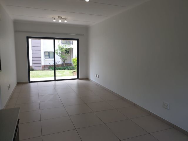 To Let 2 Bedroom Property for Rent in Fourways Gauteng