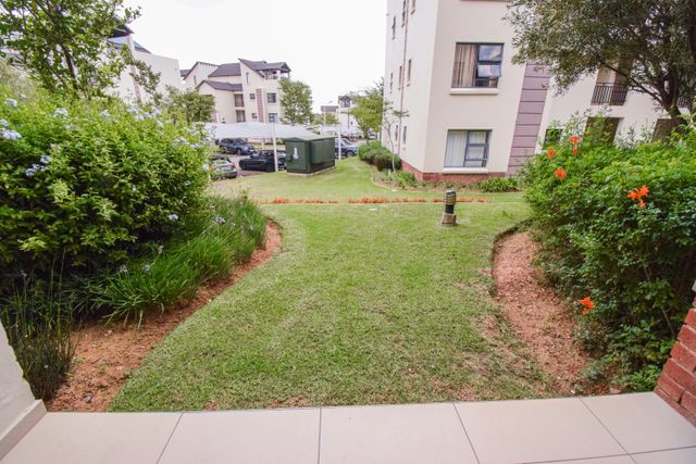 To Let 2 Bedroom Property for Rent in Fourways Gauteng
