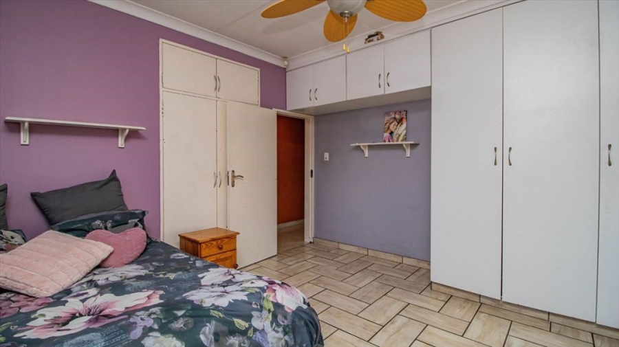 7 Bedroom Property for Sale in Kempton Park Ext 4 Gauteng