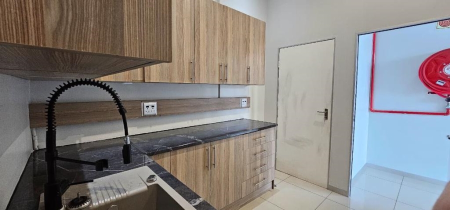 To Let Commercial Property for Rent in Doringkloof Gauteng