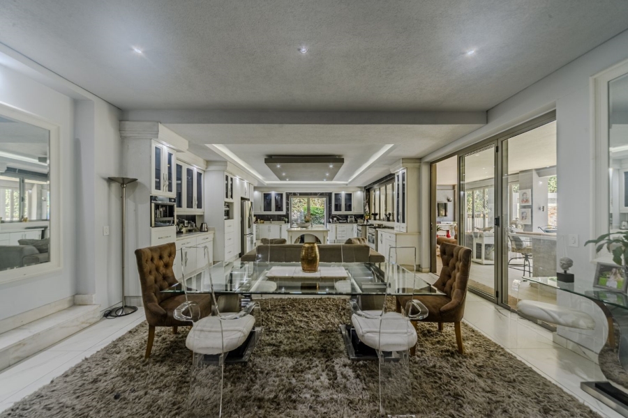 5 Bedroom Property for Sale in Silver Lakes Golf Estate Gauteng