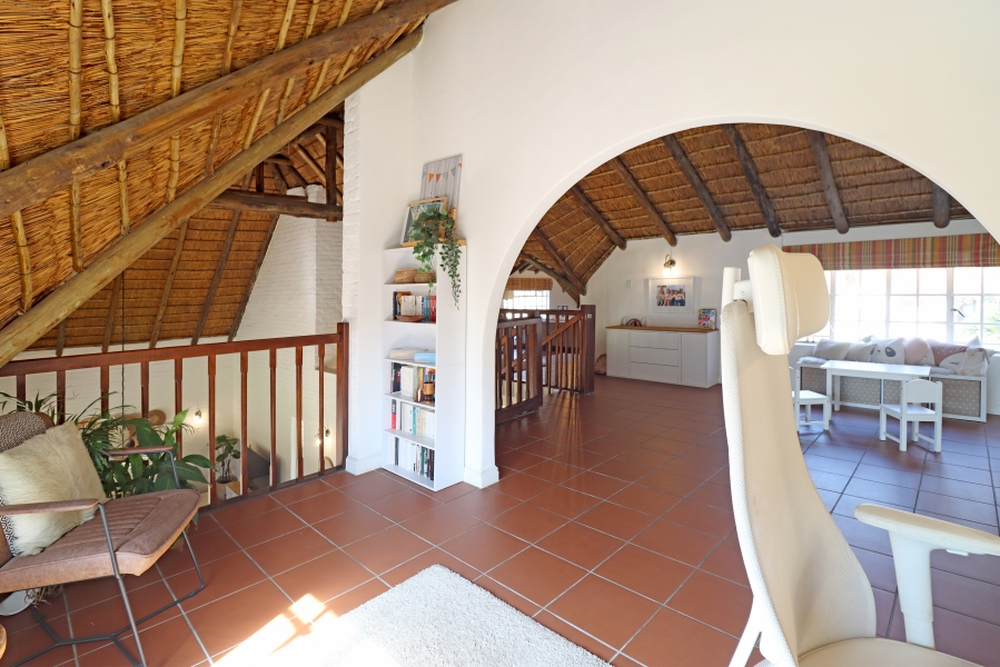 4 Bedroom Property for Sale in Paulshof Gauteng