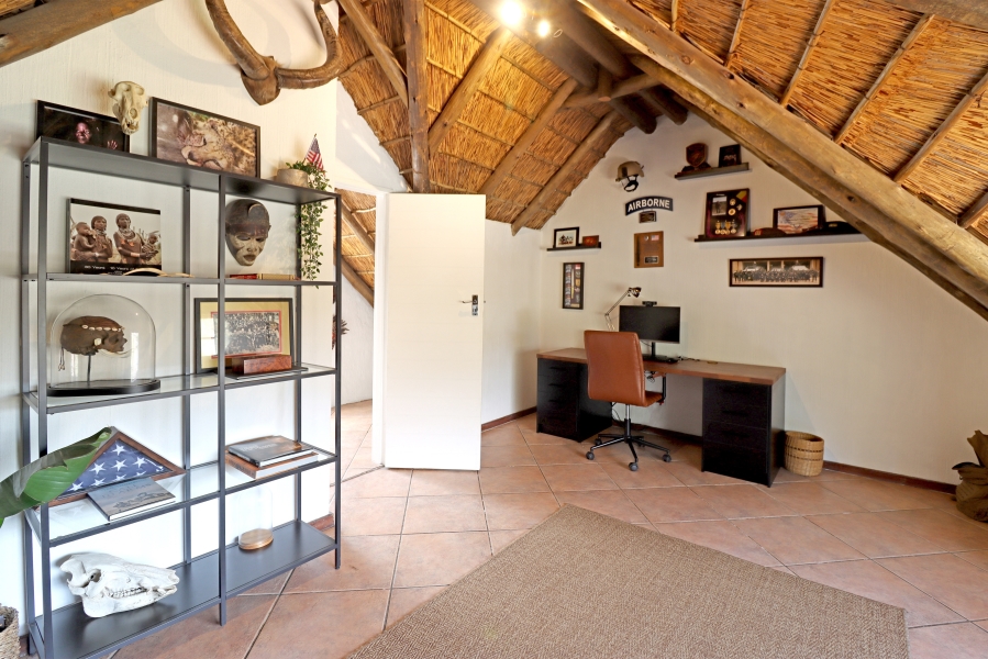 4 Bedroom Property for Sale in Paulshof Gauteng