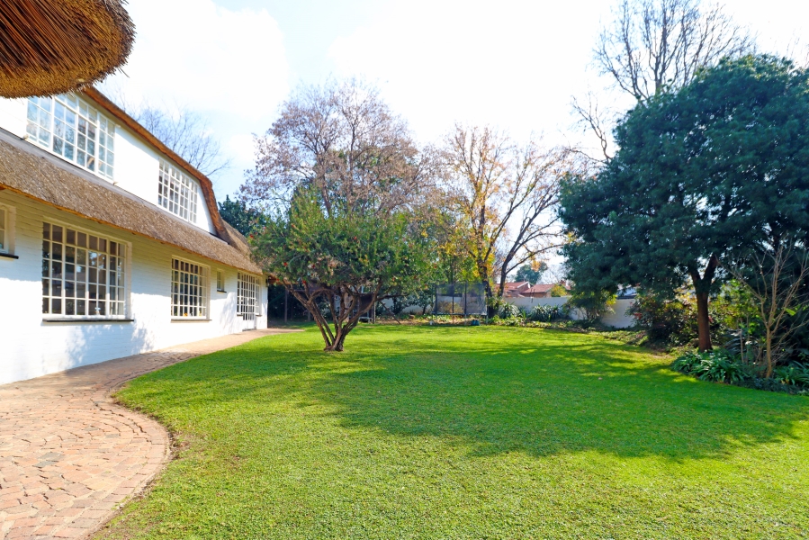 4 Bedroom Property for Sale in Paulshof Gauteng
