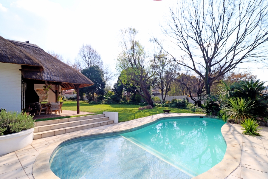 4 Bedroom Property for Sale in Paulshof Gauteng