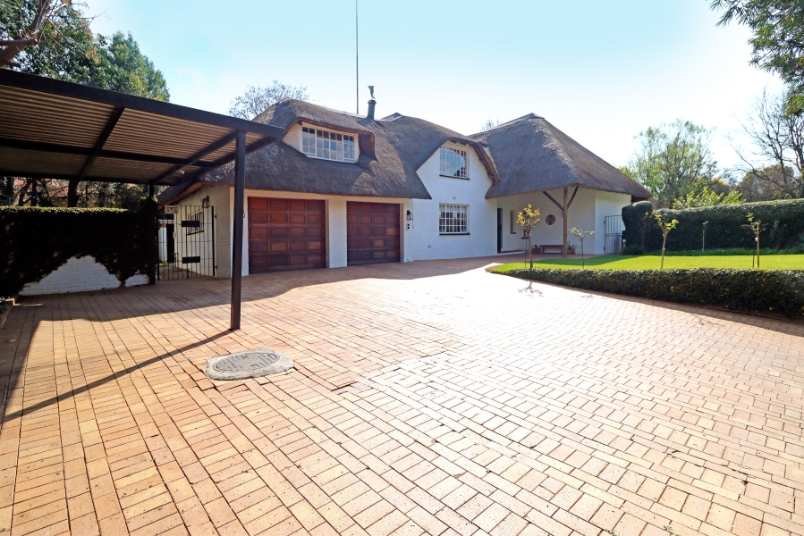 4 Bedroom Property for Sale in Paulshof Gauteng