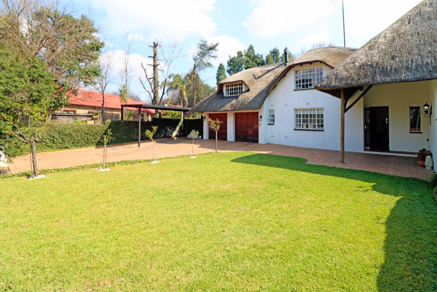 4 Bedroom Property for Sale in Paulshof Gauteng