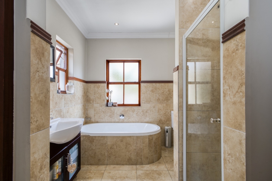 3 Bedroom Property for Sale in Kengies Gauteng