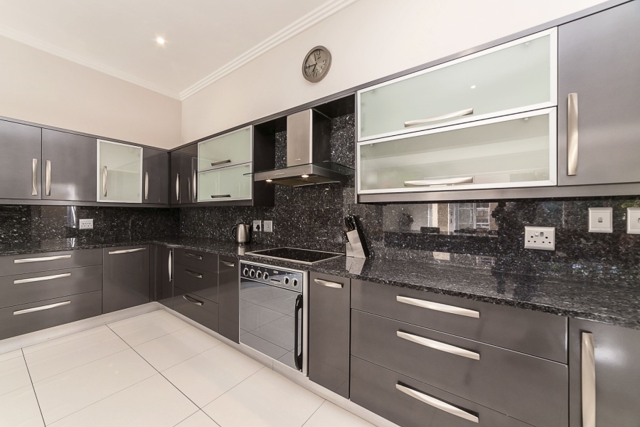 To Let 4 Bedroom Property for Rent in Morningside Gauteng