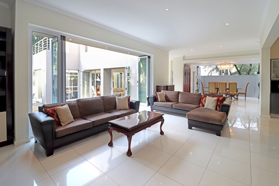 To Let 4 Bedroom Property for Rent in Morningside Gauteng