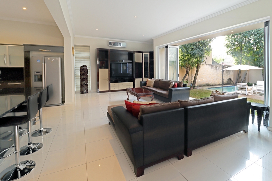 To Let 4 Bedroom Property for Rent in Morningside Gauteng