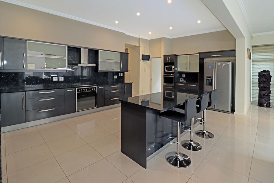To Let 4 Bedroom Property for Rent in Morningside Gauteng