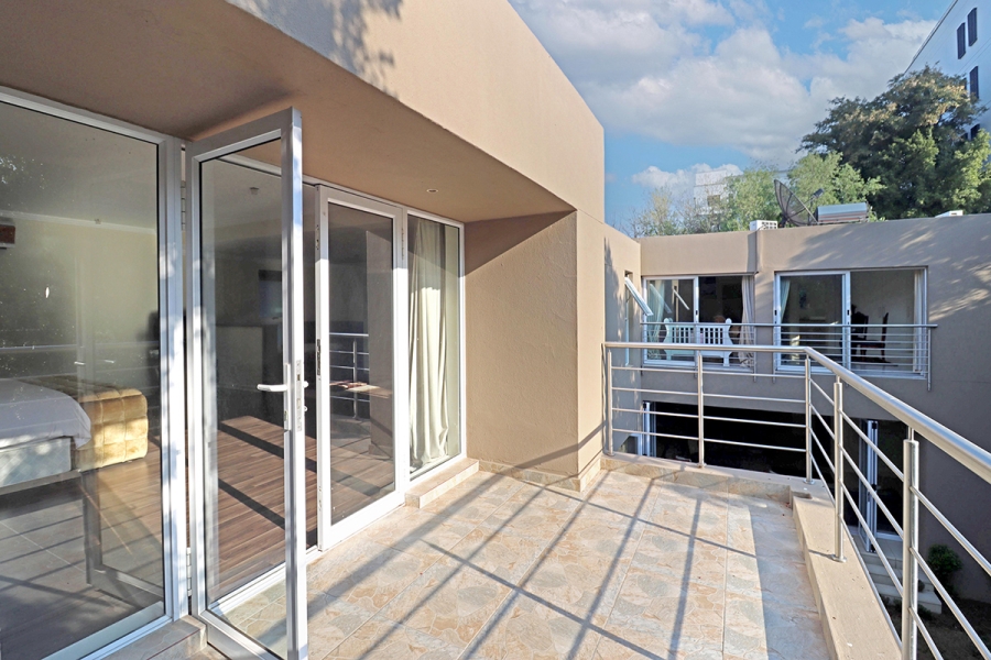 To Let 4 Bedroom Property for Rent in Morningside Gauteng