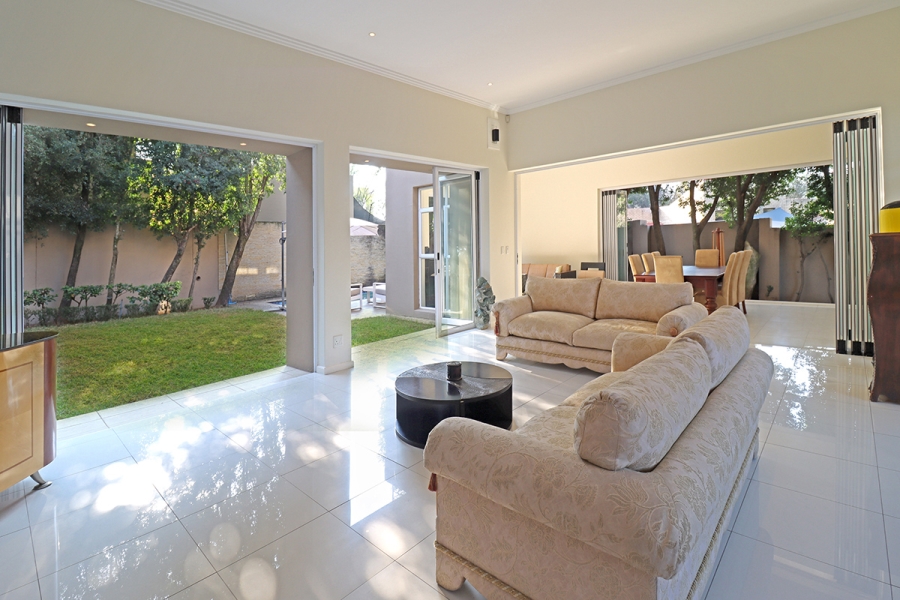 To Let 4 Bedroom Property for Rent in Morningside Gauteng