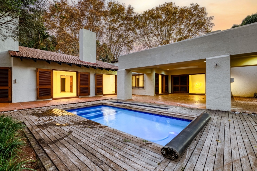 To Let 4 Bedroom Property for Rent in Hyde Park Gauteng