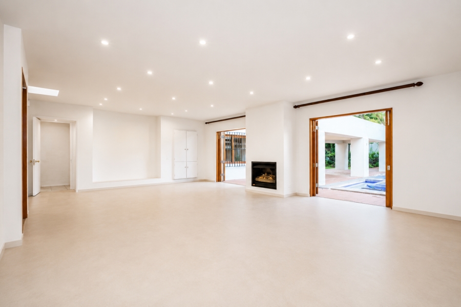 To Let 4 Bedroom Property for Rent in Hyde Park Gauteng