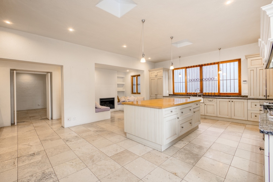 To Let 4 Bedroom Property for Rent in Hyde Park Gauteng