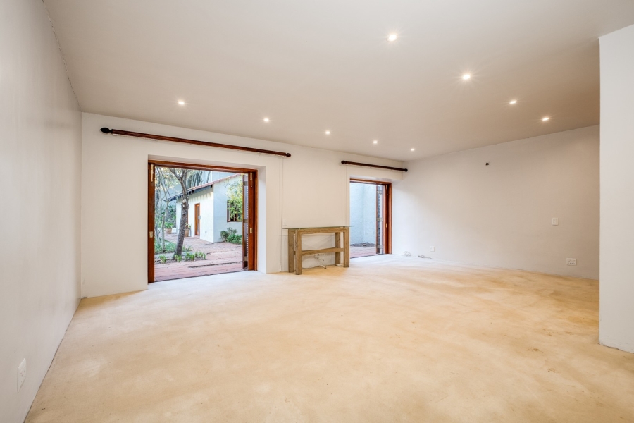 To Let 4 Bedroom Property for Rent in Hyde Park Gauteng