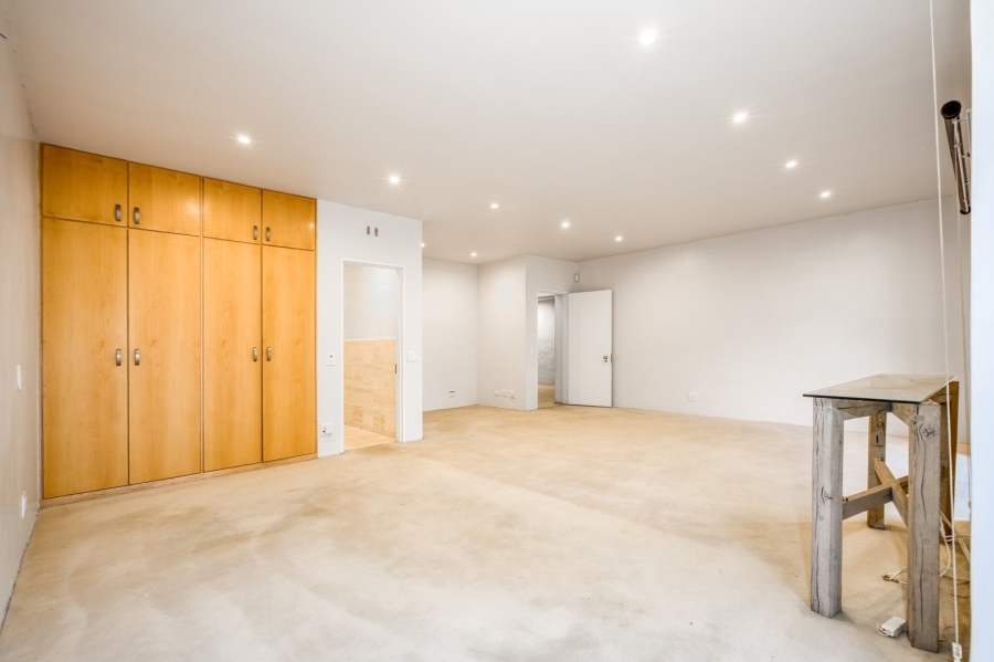 To Let 4 Bedroom Property for Rent in Hyde Park Gauteng
