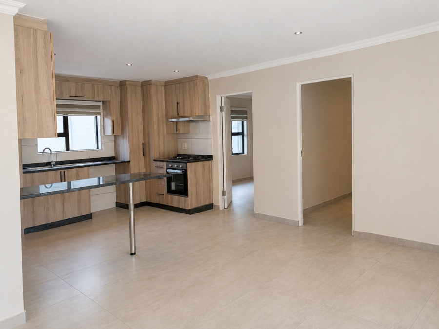 To Let 4 Bedroom Property for Rent in Linden Gauteng