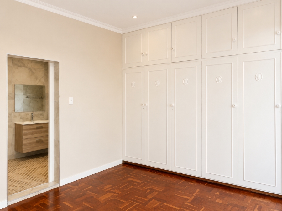To Let 4 Bedroom Property for Rent in Linden Gauteng