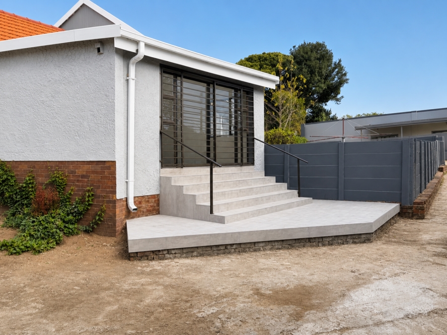 To Let 4 Bedroom Property for Rent in Linden Gauteng