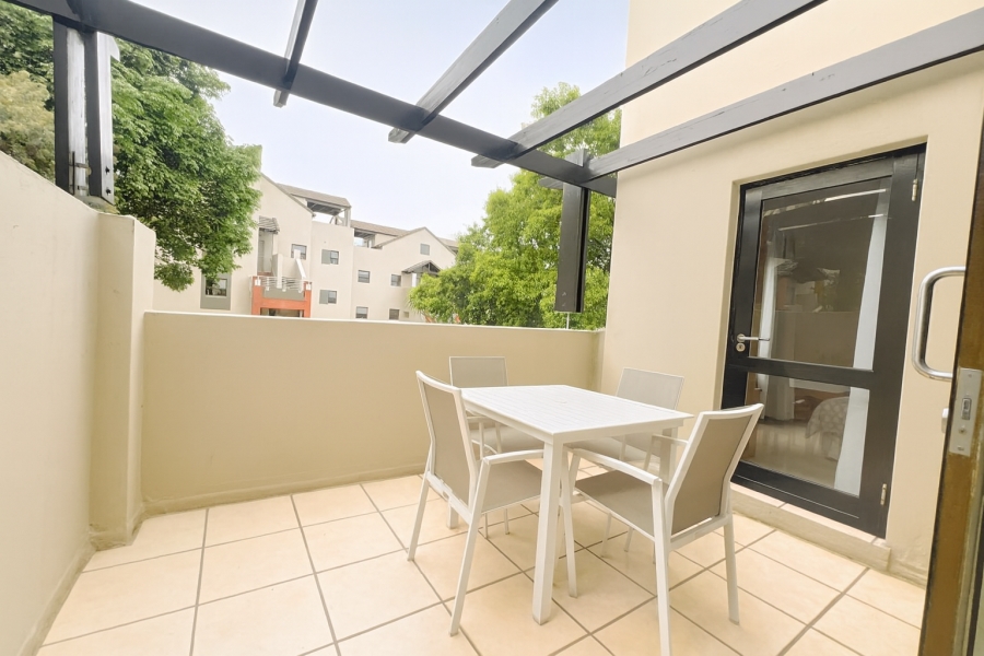 2 Bedroom Property for Sale in Lonehill Gauteng