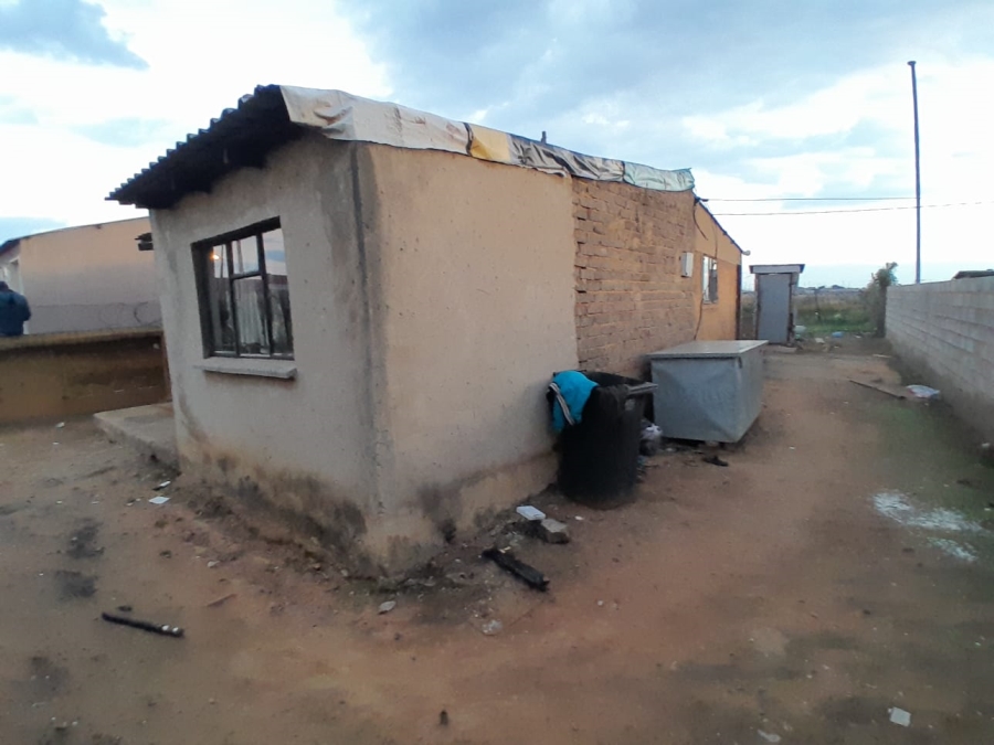 2 Bedroom Property for Sale in Rietvallei Gauteng