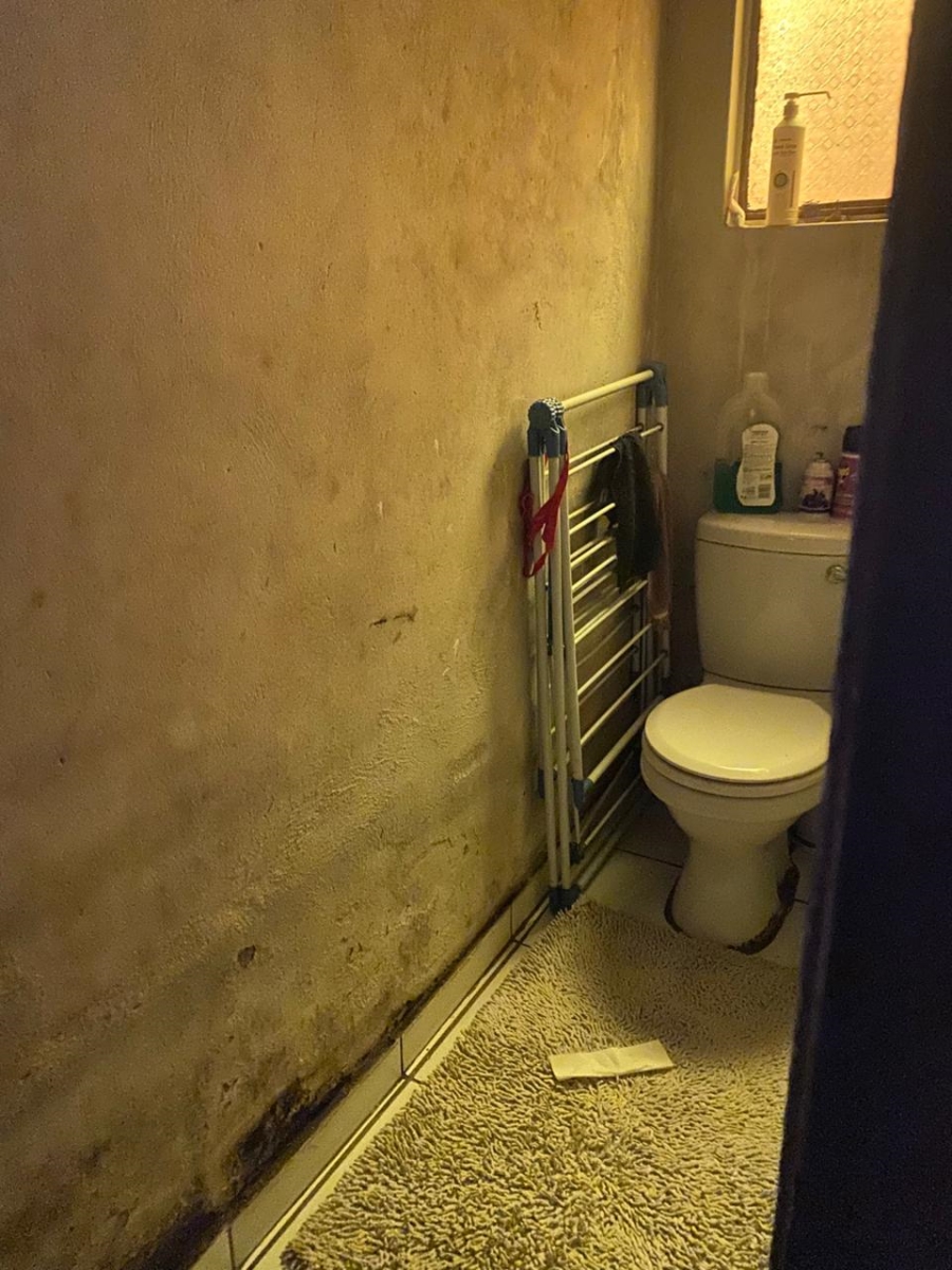 2 Bedroom Property for Sale in Rietvallei Gauteng