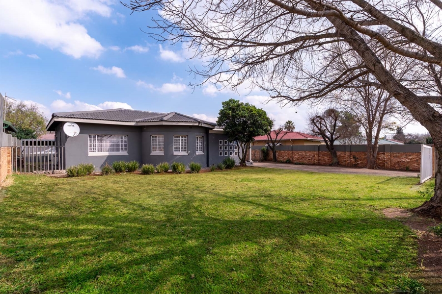 3 Bedroom Property for Sale in Cinderella Gauteng