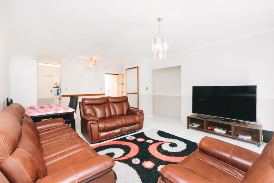 3 Bedroom Property for Sale in Strubensvallei Gauteng