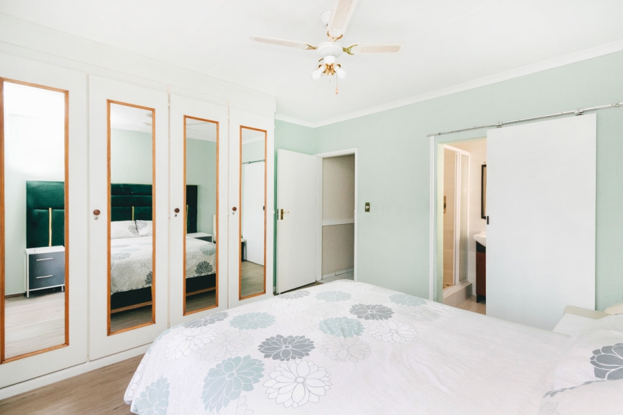 3 Bedroom Property for Sale in Strubensvallei Gauteng