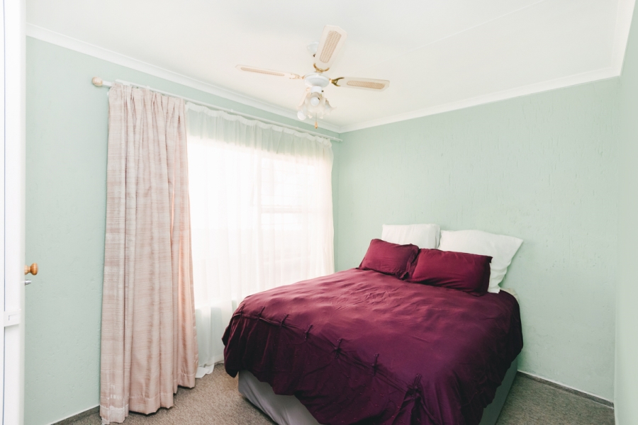 3 Bedroom Property for Sale in Strubensvallei Gauteng