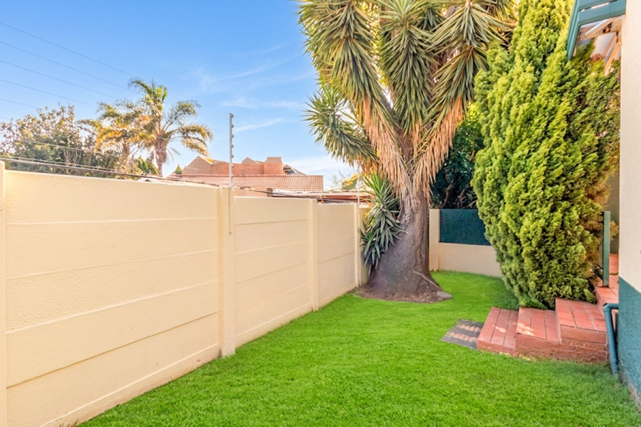 3 Bedroom Property for Sale in Strubensvallei Gauteng