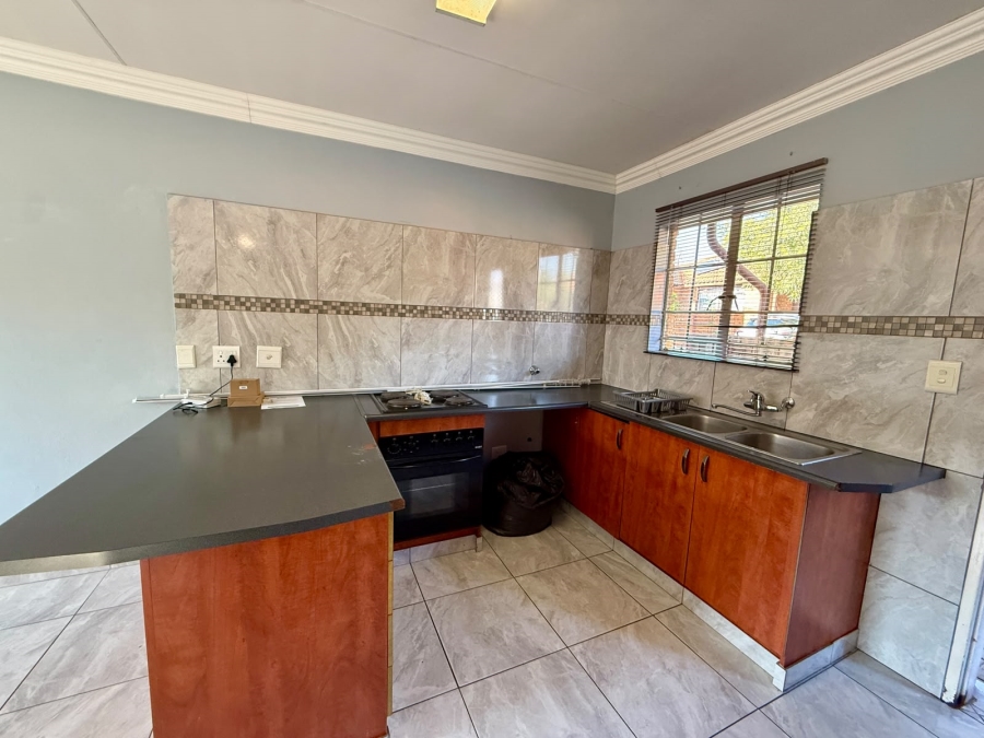 2 Bedroom Property for Sale in Amandasig Gauteng