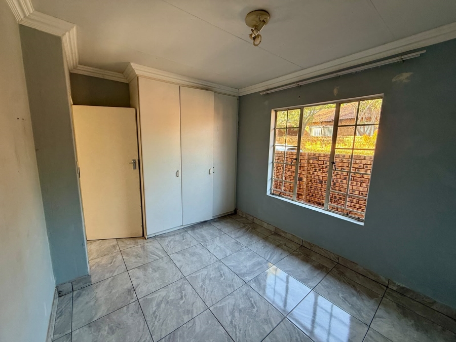 2 Bedroom Property for Sale in Amandasig Gauteng