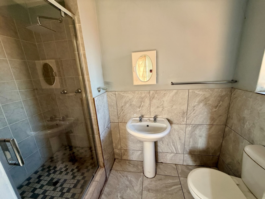 2 Bedroom Property for Sale in Amandasig Gauteng