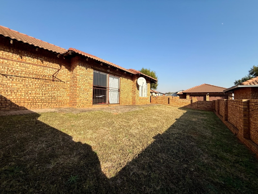2 Bedroom Property for Sale in Amandasig Gauteng