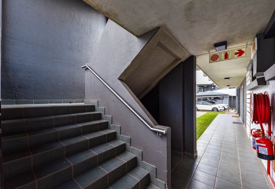 2 Bedroom Property for Sale in Annlin Gauteng
