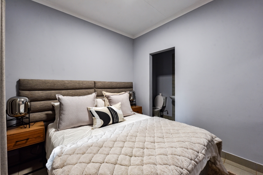 2 Bedroom Property for Sale in Annlin Gauteng