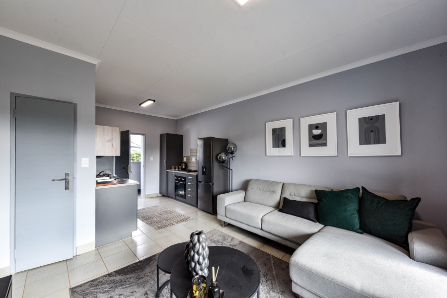 2 Bedroom Property for Sale in Annlin Gauteng