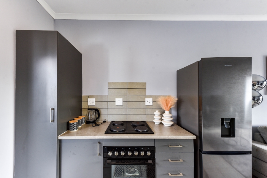 2 Bedroom Property for Sale in Annlin Gauteng