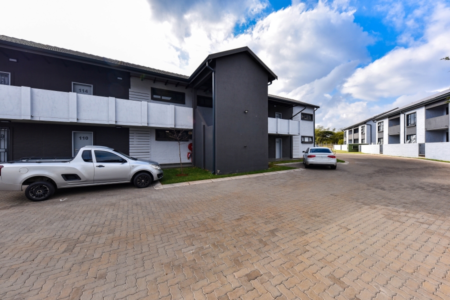 2 Bedroom Property for Sale in Annlin Gauteng