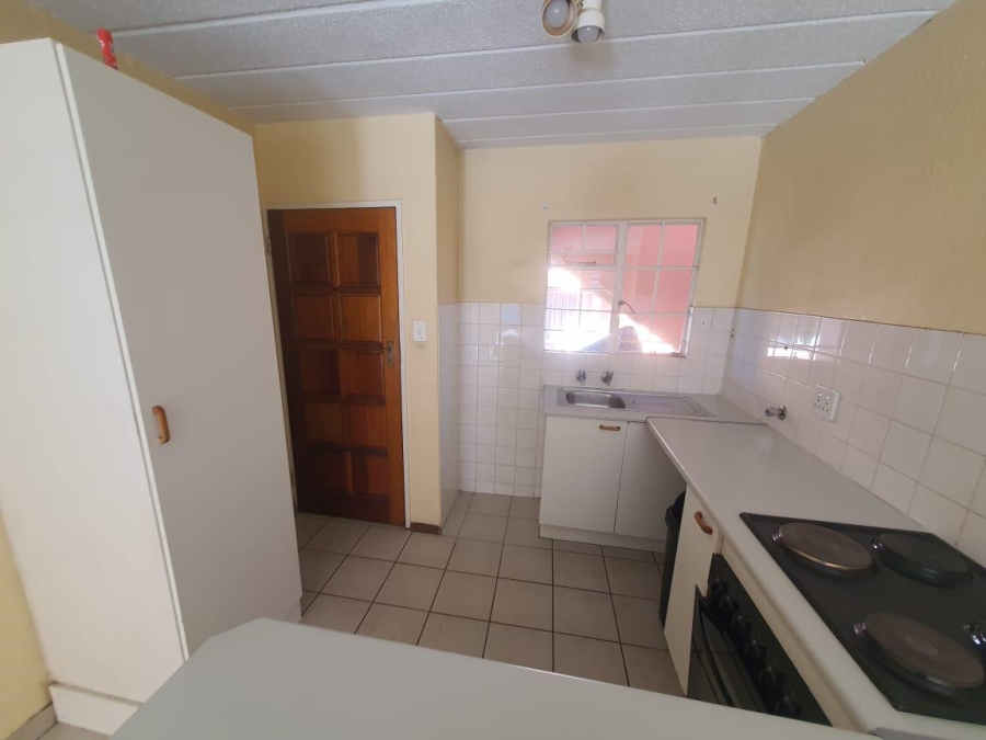 2 Bedroom Property for Sale in Meyersdal Gauteng